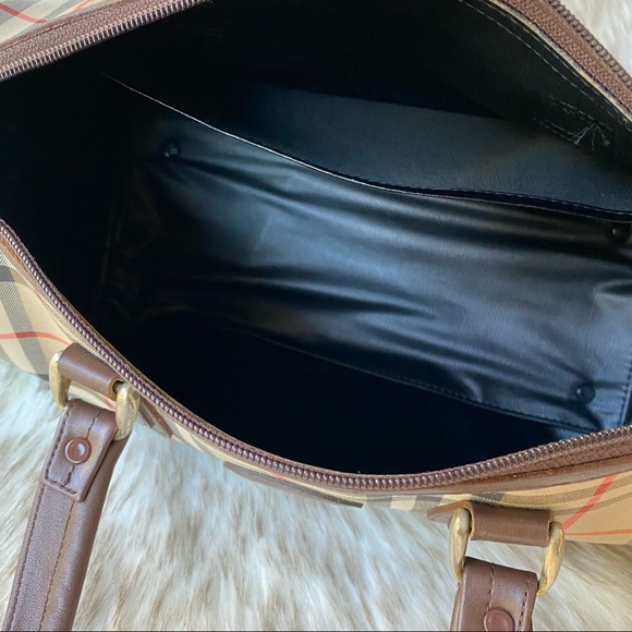 Burberry Boston Bag - Picture 14 of 16